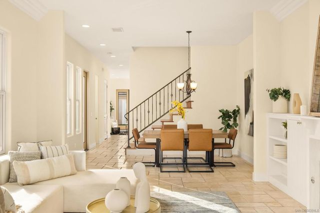 438 H, Coronado, CA 92118