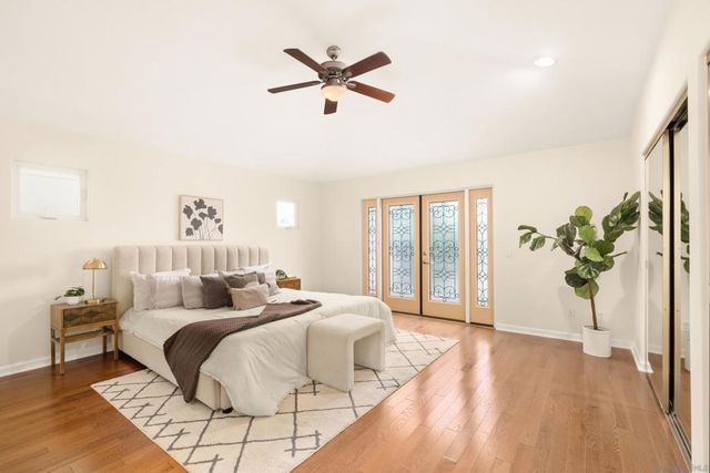 438 H, Coronado, CA 92118