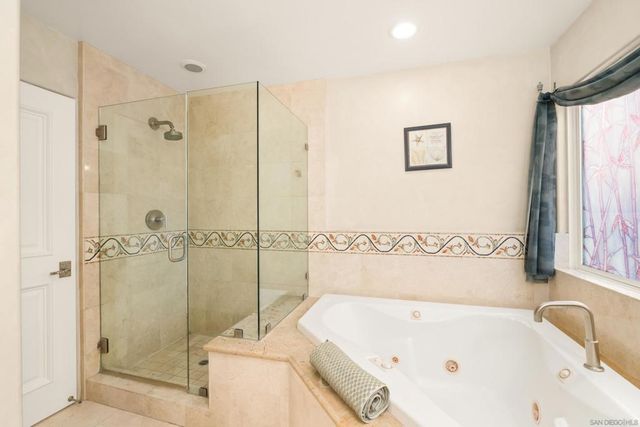 438 H, Coronado, CA 92118