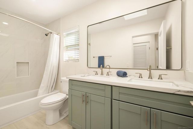 438 H, Coronado, CA 92118