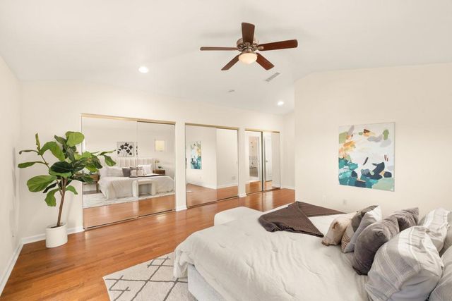 438 H, Coronado, CA 92118