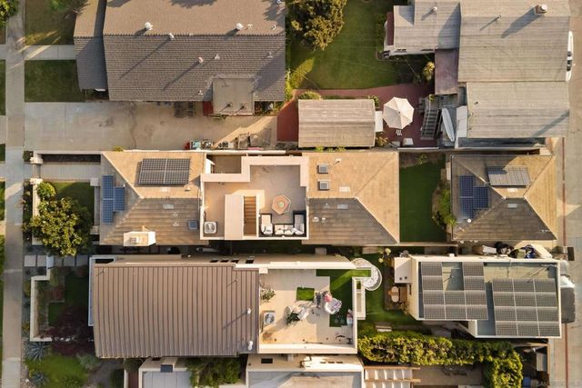 438 H, Coronado, CA 92118