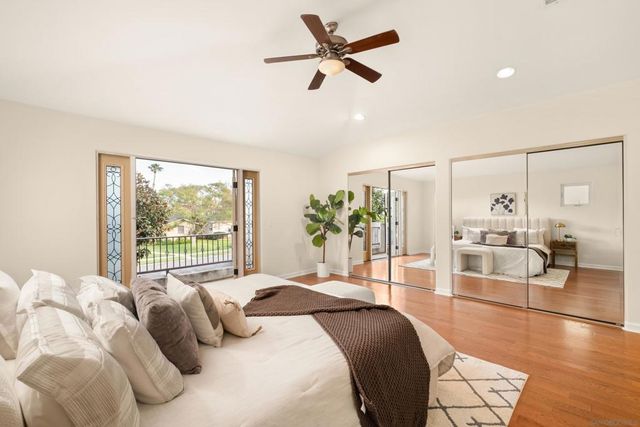 438 H, Coronado, CA 92118