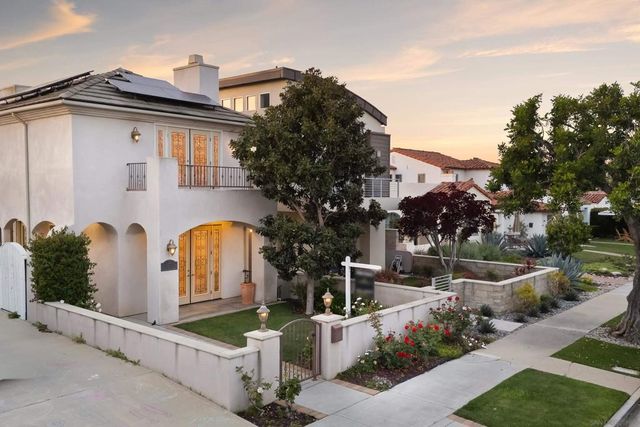 438 H, Coronado, CA 92118