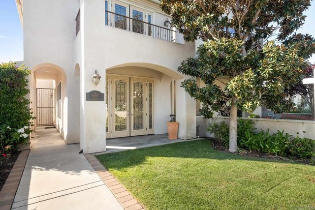 438 H, Coronado, CA 92118