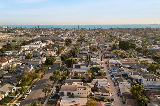 438 H, Coronado, CA 92118