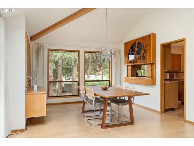 4815 Sw STONEBROOK Ct, Portland, OR 97239