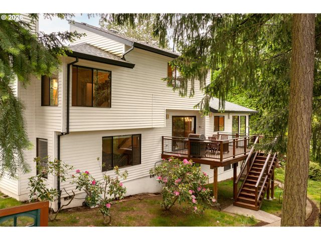 4815 Sw STONEBROOK Ct, Portland, OR 97239