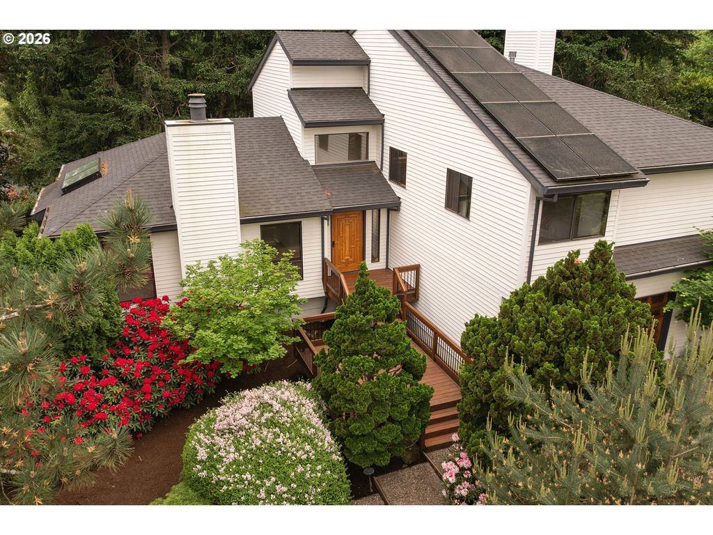 4815 Sw STONEBROOK Ct, Portland, OR 97239