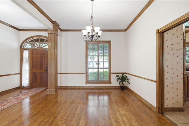 2516 Woodcreek Drive, Pearland, TX 77581