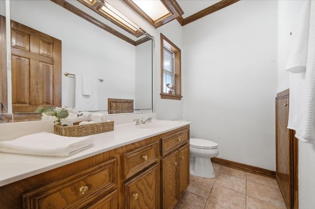 2516 Woodcreek Drive, Pearland, TX 77581