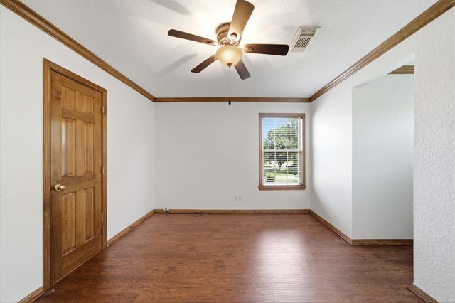 2516 Woodcreek Drive, Pearland, TX 77581