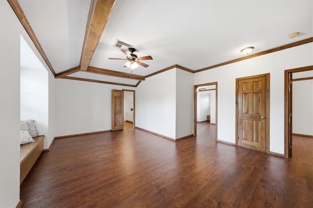 2516 Woodcreek Drive, Pearland, TX 77581