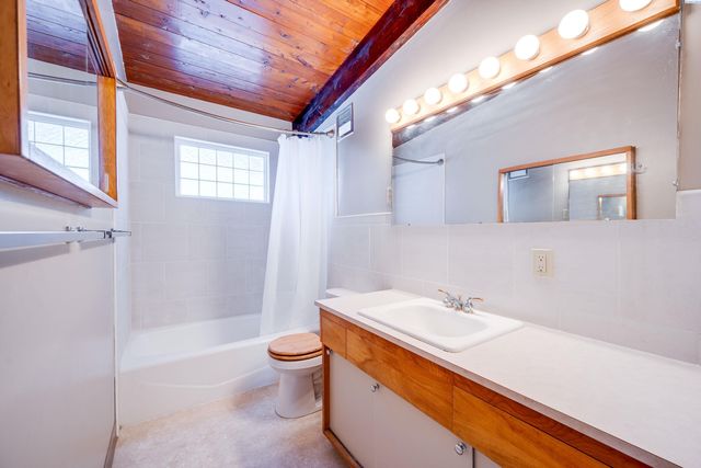 312 State Route 27, Pullman, WA 99163