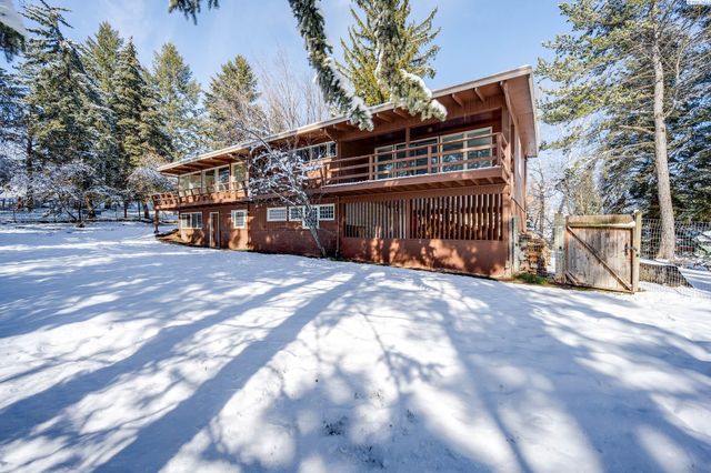 312 State Route 27, Pullman, WA 99163