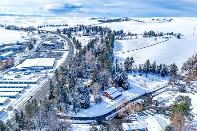 312 State Route 27, Pullman, WA 99163