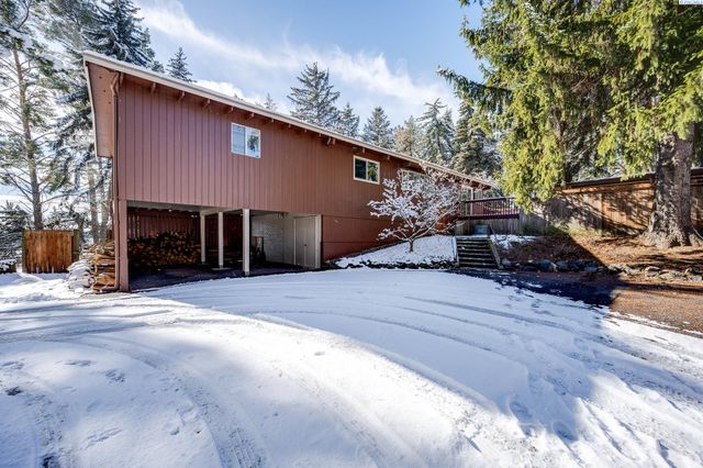 312 State Route 27, Pullman, WA 99163