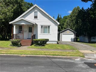 949 Hazelhurst Avenue, Utica, NY 13502