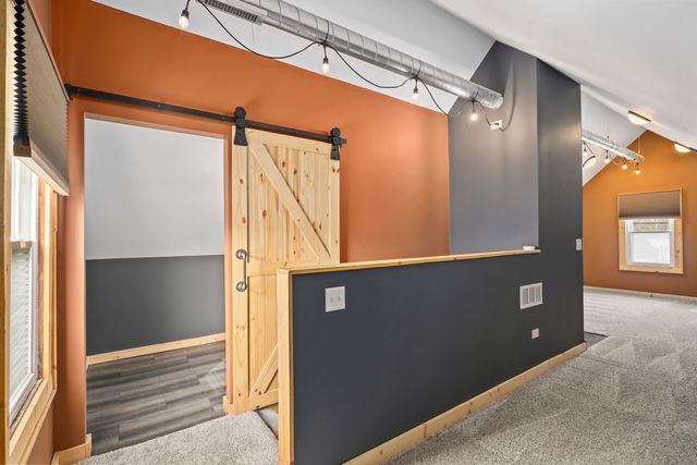 304 W Van Buren Street, Marengo, IL 60152