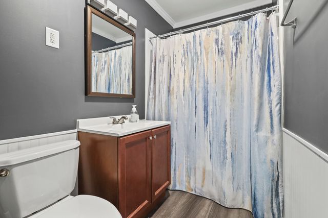 304 W Van Buren Street, Marengo, IL 60152