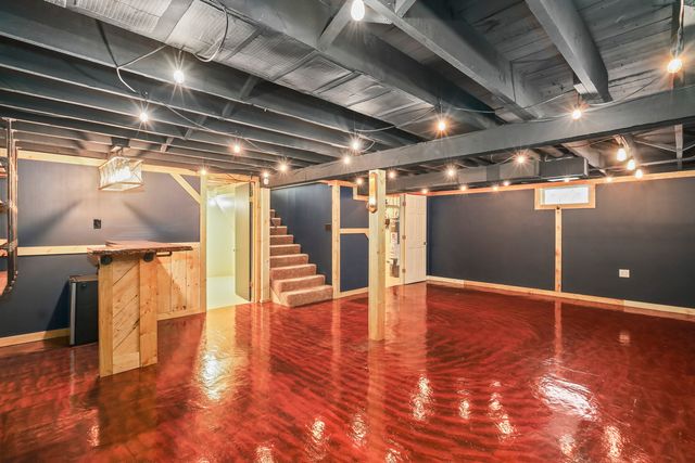 304 W Van Buren Street, Marengo, IL 60152