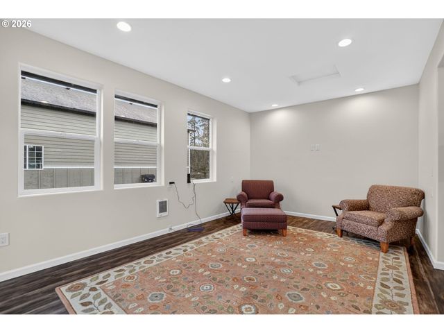 26250 S MILK CREEK Cir, Mulino, OR 97042