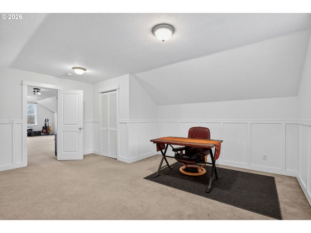 26250 S MILK CREEK Cir, Mulino, OR 97042