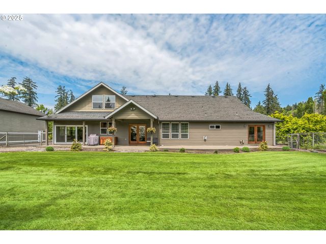 26250 S MILK CREEK Cir, Mulino, OR 97042