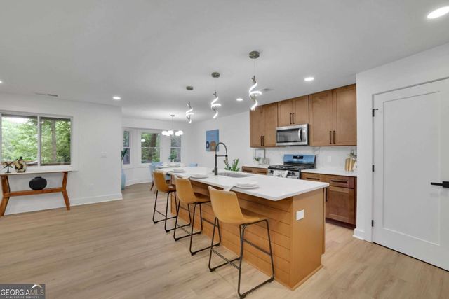 2000 Doefield Street, Canton, GA 30115