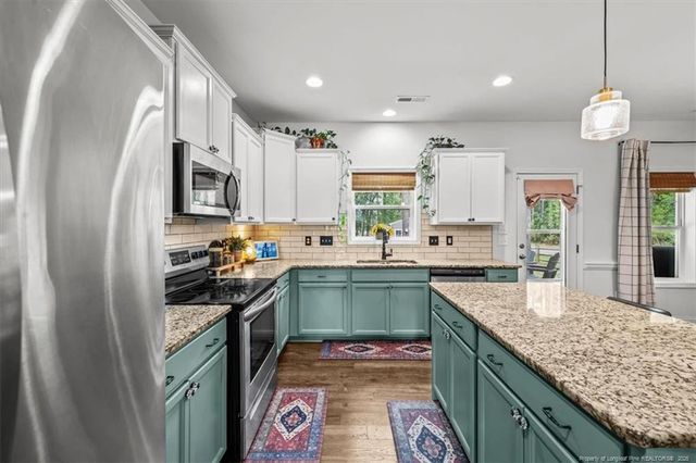 400 Everest Court, Aberdeen, NC 28315