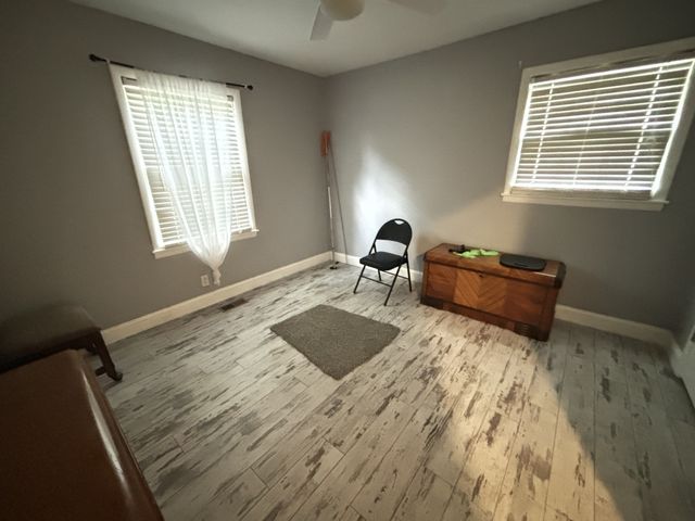 1711 Haynes Dr, Murfreesboro, TN 37129
