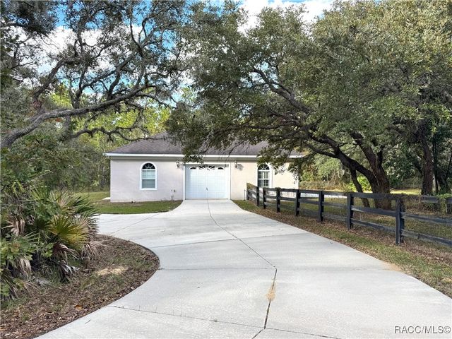 4739 W Angus Drive, Beverly Hills, FL 34465