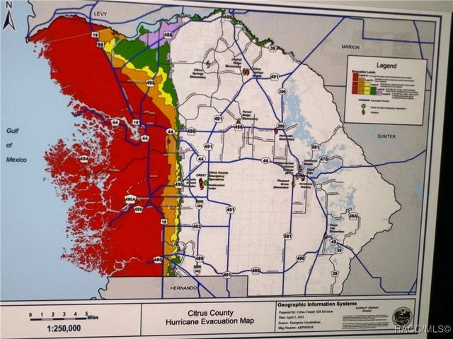 4739 W Angus Drive, Beverly Hills, FL 34465