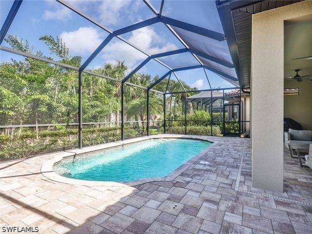 8451 Palacio TER W, Naples, FL 34114