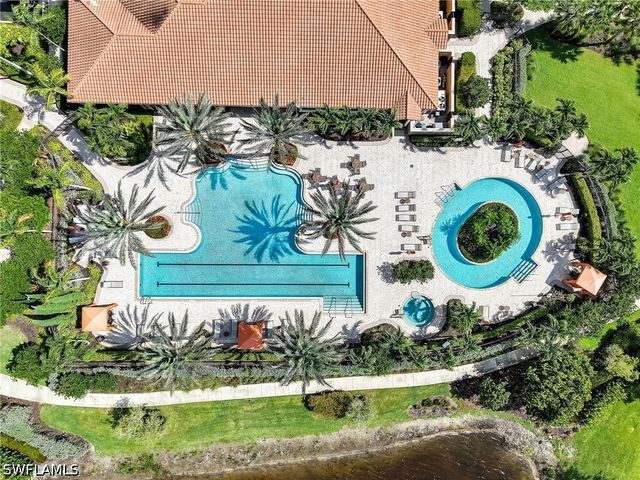 8451 Palacio TER W, Naples, FL 34114