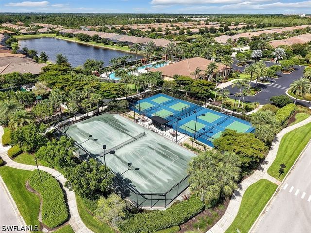 8451 Palacio TER W, Naples, FL 34114