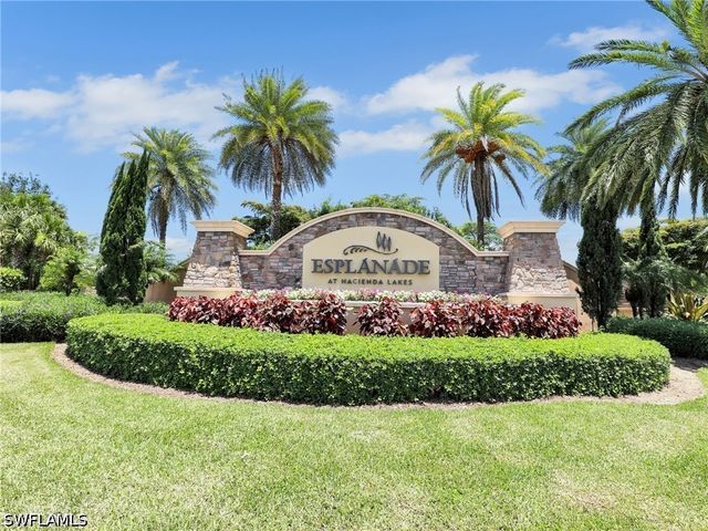 8451 Palacio TER W, Naples, FL 34114