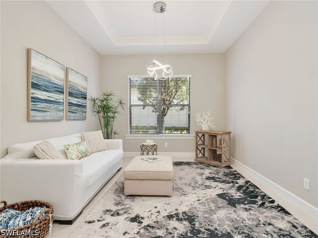 8451 Palacio TER W, Naples, FL 34114