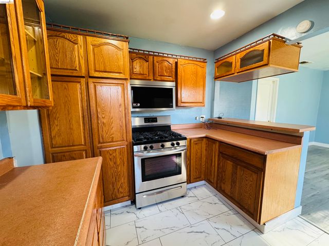 116 Revere St, Vallejo, CA 94591