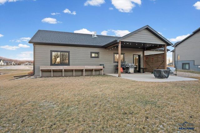 4014 BOZEMAN CT, Spearfish, SD 57783
