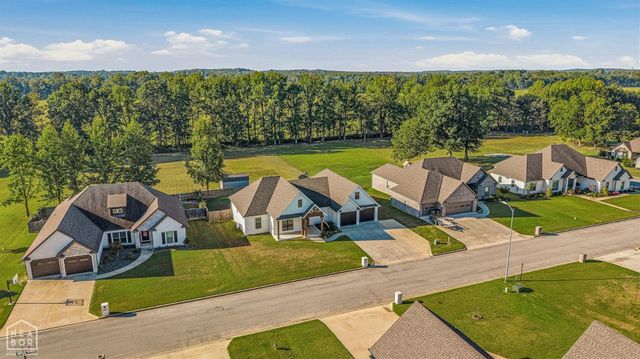 3804 Stoneridge, Paragould, AR 72450