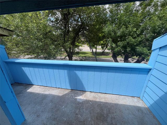 8405 Wilcrest Drive 1702, Houston, TX 77072