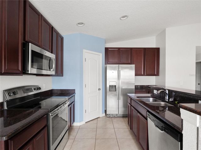 411 MILLWOOD PLACE, Winter Garden, FL 34787