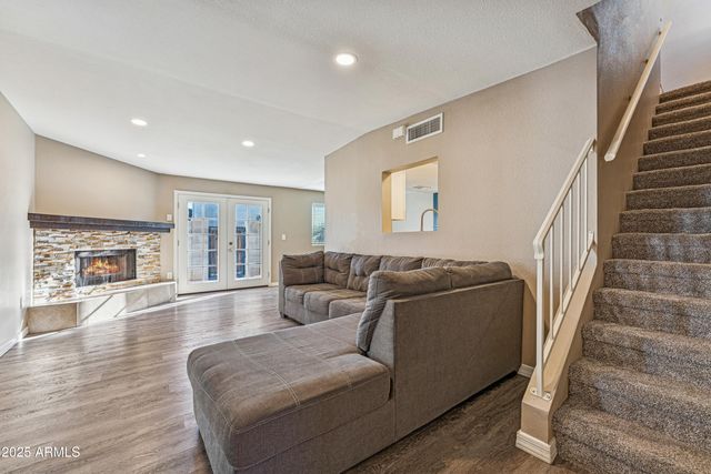 8713 N SHADOW Lane, Peoria, AZ 85345