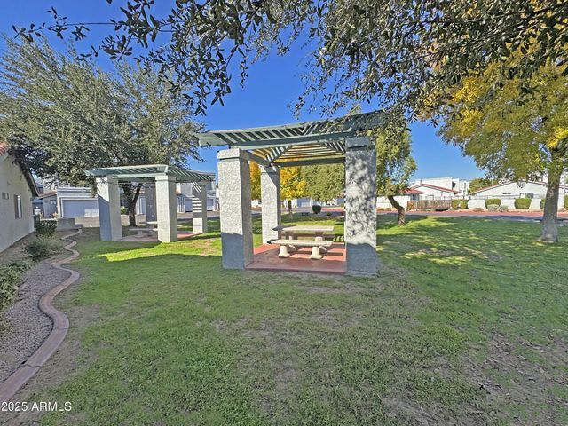 8713 N SHADOW Lane, Peoria, AZ 85345