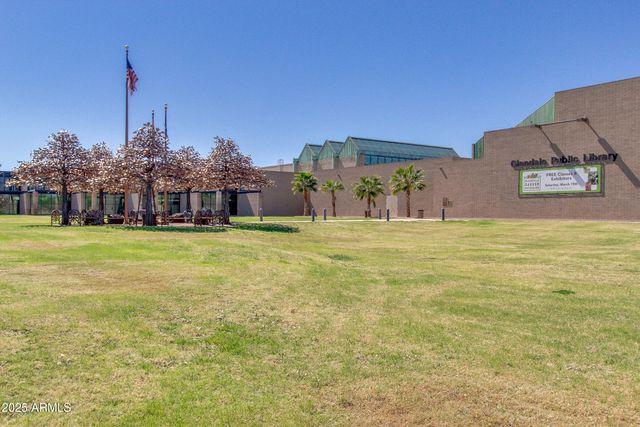 8713 N SHADOW Lane, Peoria, AZ 85345