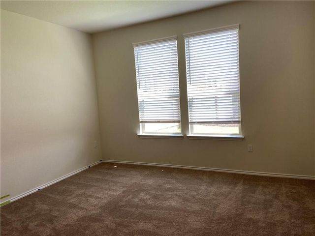 615 Saturnia DR, Georgetown, TX 78628