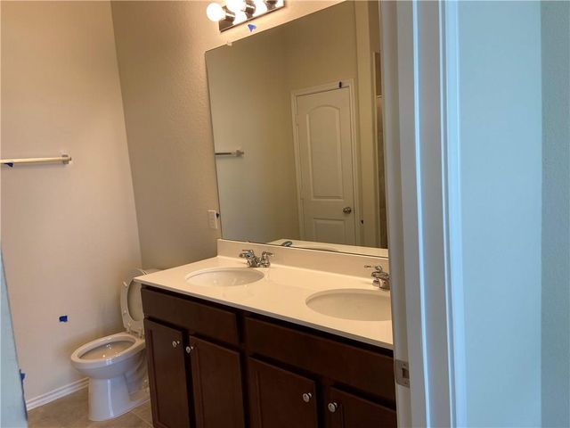 615 Saturnia DR, Georgetown, TX 78628