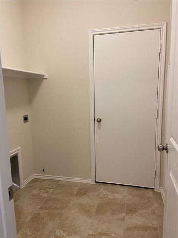 615 Saturnia DR, Georgetown, TX 78628