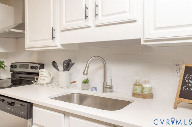 9102 Arch Hill Ct, Chesterfield, VA 23236
